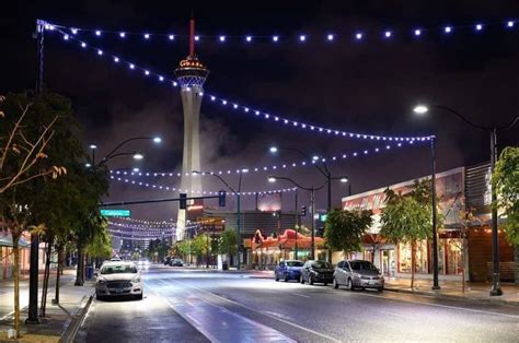 Self-Guided Arts District Foodie Tour - Restaurants in Vegas Arts District