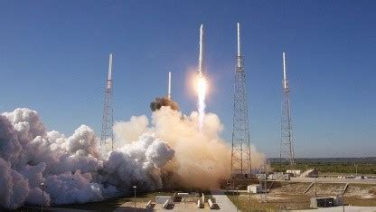 Raumfahrt: SpaceX will eigenen Raketenstartplatz bauen - Golem.de