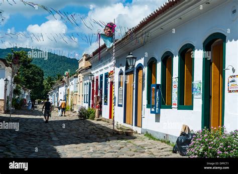 Colonial architecture rio de janeiro hi-res stock photography and images - Alamy