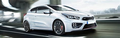 Kia Carens Alloy Wheels & Performance Tyres - Buy Alloys at Wheelbase