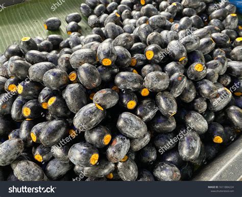 25 Buah Dabai Images, Stock Photos & Vectors | Shutterstock