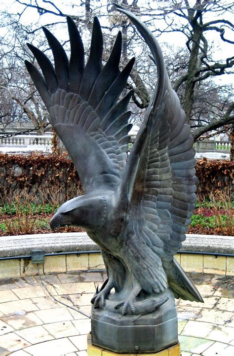 Outdoor large metal eagle garden statue for sale