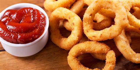 Vidalia Onion Rings with Spicy Ketchup - Farm Monitor