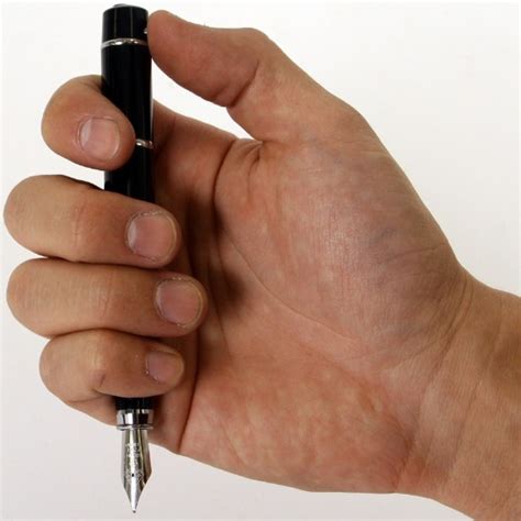 USB Pen with MP3 Player and Voice Recorder - GeekAlerts