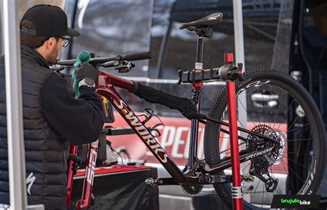 The new Specialized S-Works Epic 2023 has been spotted. Goodbye to the BRAIN system?