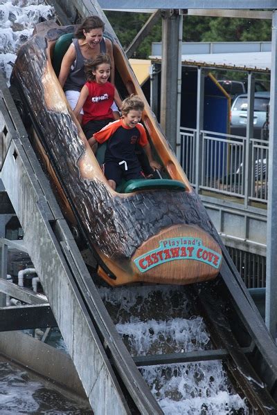 High Seas Log Flume – Playland's Castaway Cove