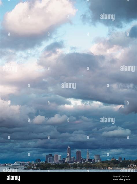 Cleveland Skyline in Ohio Stock Photo - Alamy