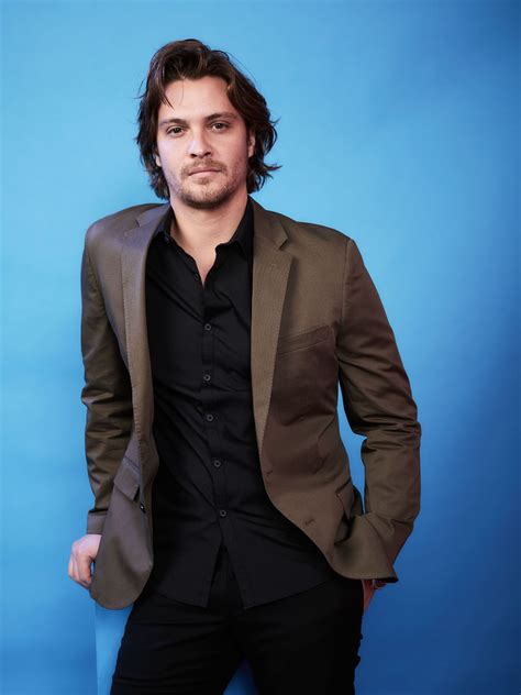 Set 001 - 0003 - Luke Grimes Online