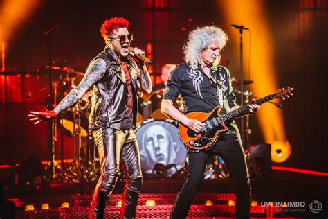 Queen + Adam Lambert at the Air Canada Centre - Concert Reviews