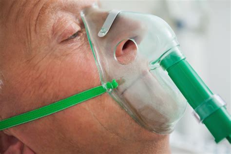 Long-term oxygen therapy not beneficial for COPD patients with moderate ...