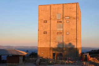 Radar Tower, View from West (2) | View of the former U.S. Ai… | Flickr