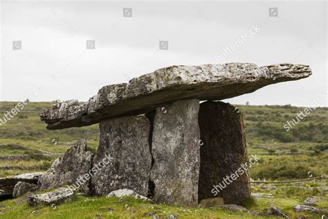 Poulnabrone Dolmen Editorial Stock Photo - Stock Image | Shutterstock