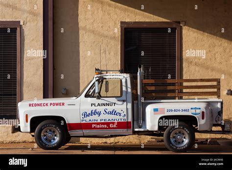 Redneck pickup truck hi-res stock photography and images - Alamy