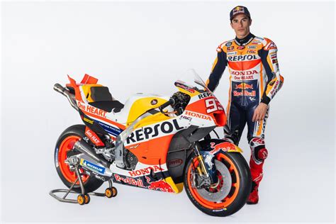 GALLERY: Repsol Honda Team's 2023 challenger | MotoGP™