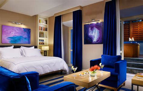 Luxury Hotels in Rome Italy | THE FIRST Luxury Art Hotel Roma