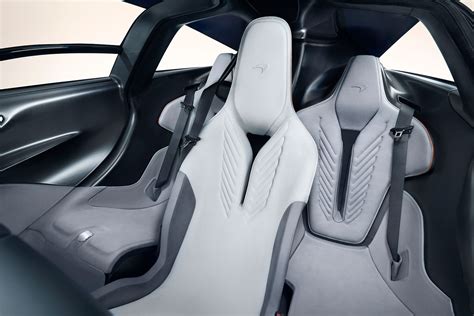 McLaren Reintroduces a Three-Seater Supercar with the Speedtail - The Manual