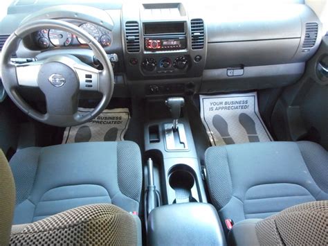 2007 Nissan xterra interior dimensions