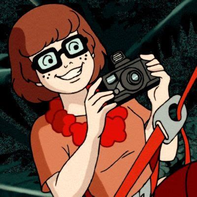 Pin by . angie on ♀ velma dinkley | Velma dinkley, Velma scooby doo, 90s cartoon characters