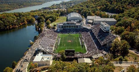 Ivan Maisel: The 11 best college football venues