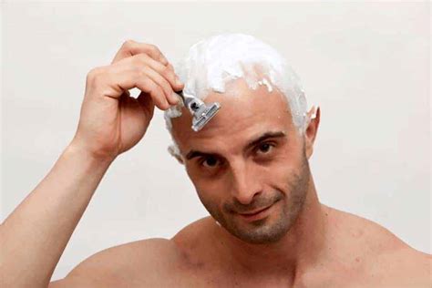 How to Shave Your Head Best Way (Step by Step Guide)