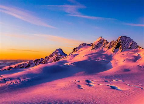 Sunset on the Fox Glacier Nevé, New Zealand. #splitboard #snowboard #winter #glacier #snow #ski ...