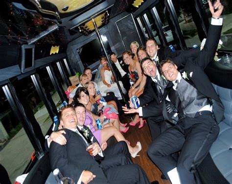 Ideas for Weddings - Motortoys Limo & Party Bus