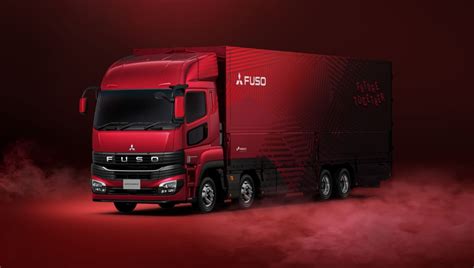 Mitsubishi FUSO Unveils Fully Rremodeled Super Great Truck