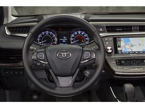 2014 Toyota Avalon: 28 Interior Photos | U.S. News