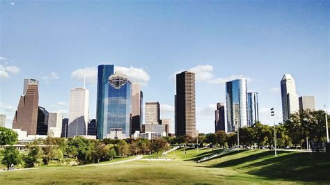 Travel + Leisure names Houston among the 50 best places to travel in 2019 - Midland Daily News