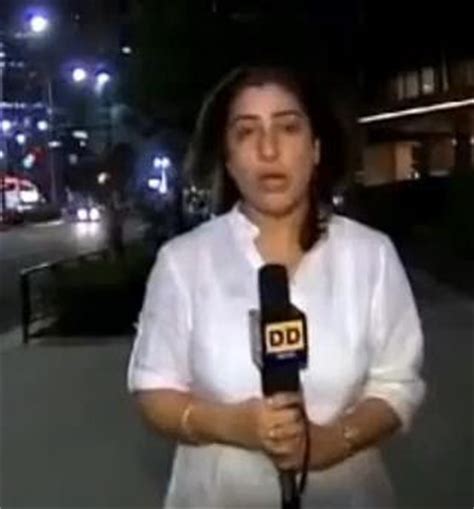 Spicy Newsreaders: Hottest News reader of DD news Sakal Bhatt in ...