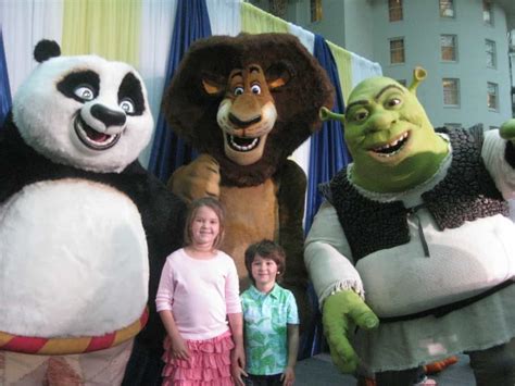 Shrek, Kung Fu Panda & Madagascar Friends introduce Gaylord Hotels Dreamworks Experience!