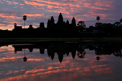 Angkor Wat at sunrise | Angkor Wat is a temple complex at An… | Flickr