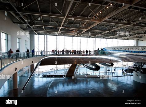 Visitors boarding Air Force One at the Ronald Reagan Library in Simi ...