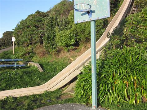 Wellington Basketball Court: Long Slide Park – Courts of the World