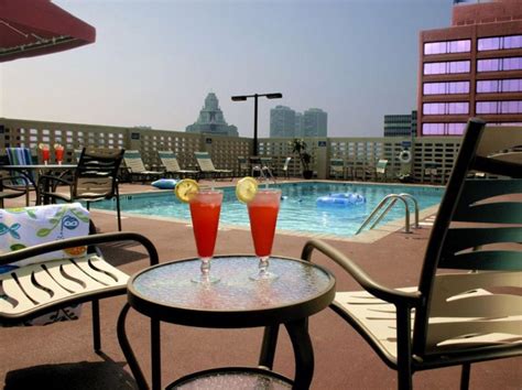 Guide to Hotel Pools in Philadelphia — Visit Philadelphia