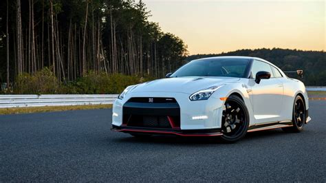 20+ Nissan GT-R Nismo HD Wallpapers and Backgrounds