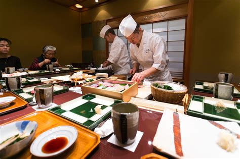 Kyubey Sushi in Tokyo: Top Sushi Restaurant in Ginza, Tokyo - Japan Web ...