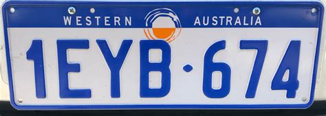 File:General issue vehicle registration plate of Western Australia, standard size, 1EYB-674 ...