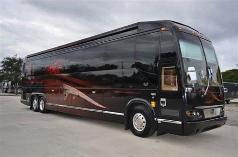 2006 Prevost Marathon H3-45 Triple Slide