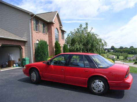 1995 Oldsmobile Cutlass Supreme S 2dr Coupe 4-spd auto w/OD