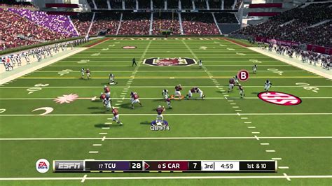 NCAA Football 14 online gameplay vs coleworld9 - YouTube