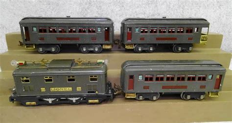 Sold Price: VINTAGE LIONEL PRE WAR NO. 251 ELECTRIC ENGINE O GAUGE TRAIN SET - September 3, 0119 ...