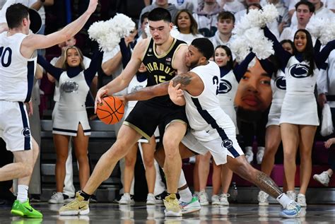 Purdue Basketball Coach Matt Painter Urging for Foul Calls on Zach Edey ...