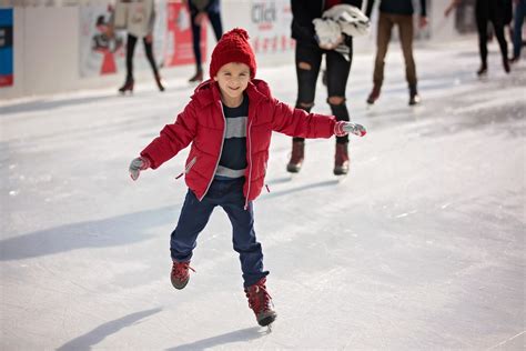 6 Best Places For Ice Skating Portland Maine Experiences