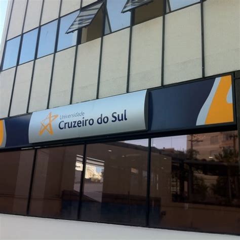 Universidade Cruzeiro do Sul - Campus Liberdade - Universidade em São Paulo