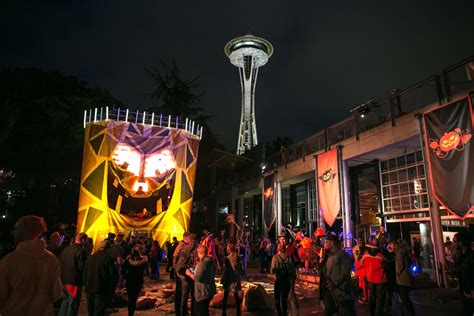 Fred Hutch Presents the 14th Annual Great Pumpkin Beer Festival Tickets | Seattle Center ...