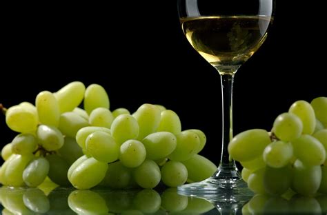 Chardonnay Grape Varietal | Wine Geographic