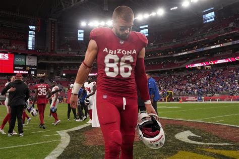 Arizona Cardinals TE Zach Ertz is Landslide Week 3 Waiver Wire Target ...