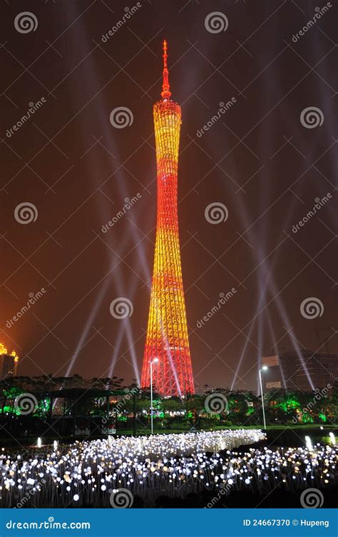 Guangzhou Tower at night editorial image. Image of acoustic - 24667370