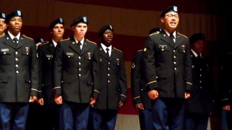 Fort Leonard Wood Graduation - YouTube